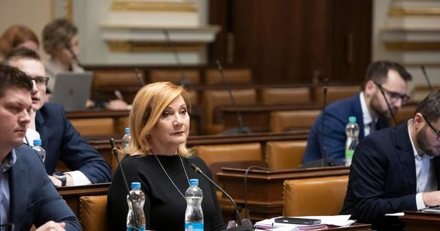 Schillerová považuje za pravděpodobné, že se bude muset zvýšit schodek rozpočtu