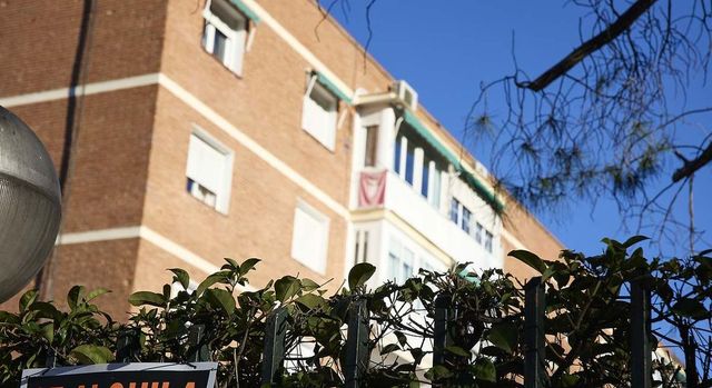 El precio del alquiler en España se disparó un 8,5% el año pasado, según idealista