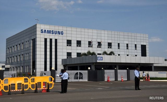 Around 250 Protesting Samsung Electronics Workers Arrested In Tamil Nadu