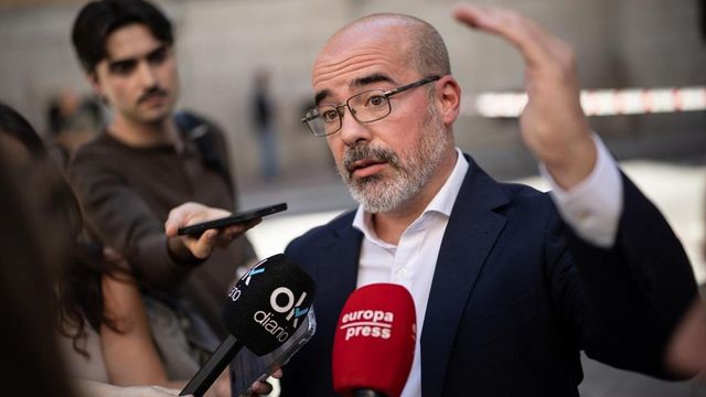 El delegado del Gobierno en Madrid niega donaciones opacas en las primarias de Sánchez