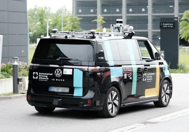 Bosch y el Grupo VW trabajan por desarrollar la IA de los coches del futuro