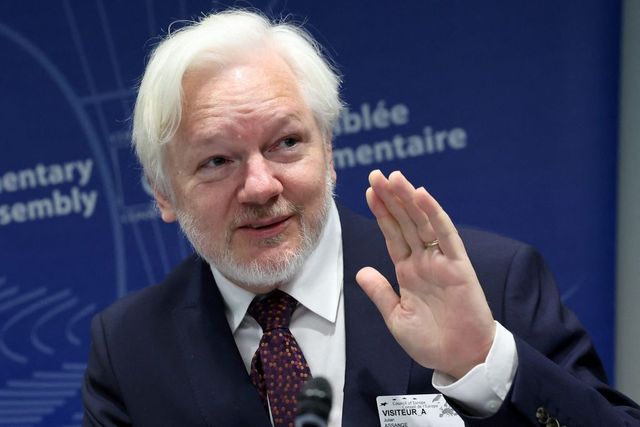 Assange, ”vinovat pentru că a făcut jurnalism„