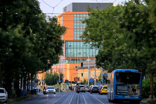Csődeljárást kezdeményezett maga ellen a Bayer Construct