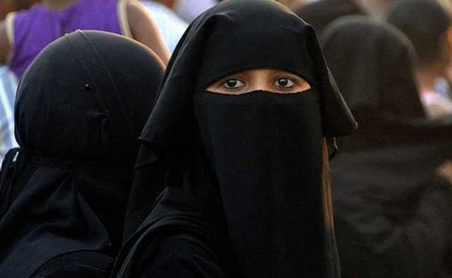 Top Court Seeks Details Of Cases, Chargesheets Against Men Using Triple Talaq