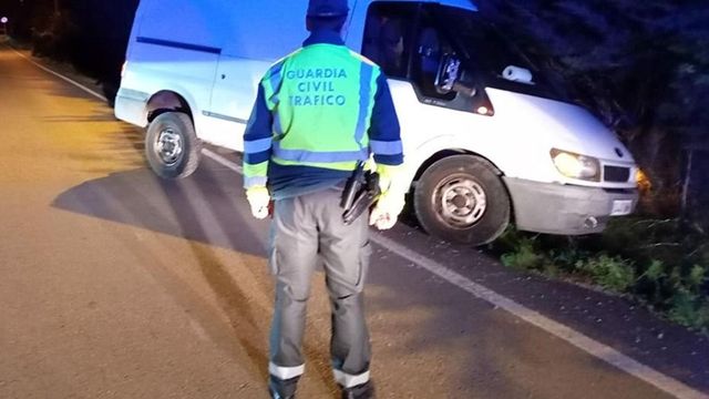 Un kamikaze que circulaba en sentido contrario deja un muerto y dos heridos en un grave accidente en Motril