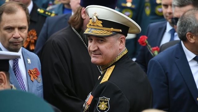 Putin l-a demis pe comandantul flotei ruse din Marea Neagră după exploziile de la baza militară din Crimeea