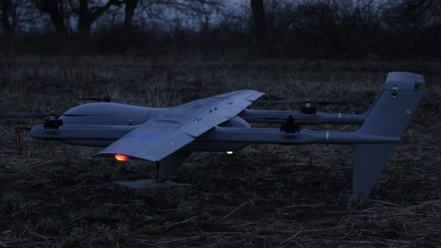 Латвийският министър на отбраната подаде оставка