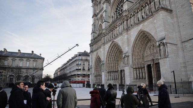 Donald Trump szombaton Párizsba utazik