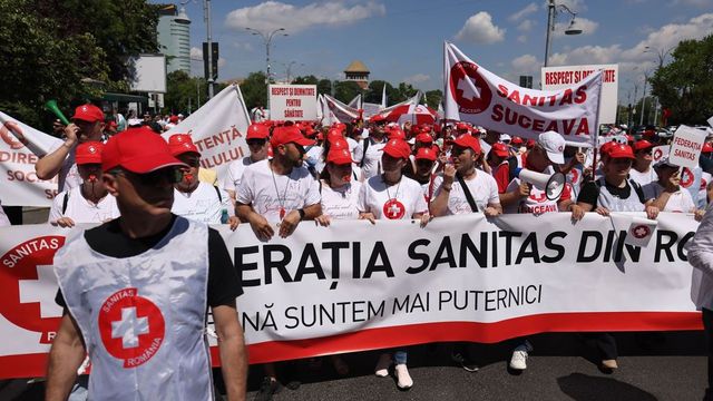 Peste 50.000 de angajați din sănătate intră în grevă de avertisment