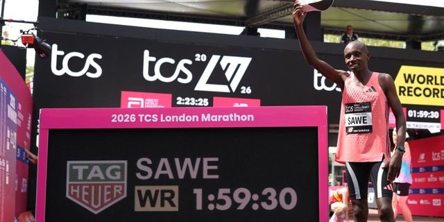 Record del mondo maratona a Londra, Sawe il primo sotto le 2 ore