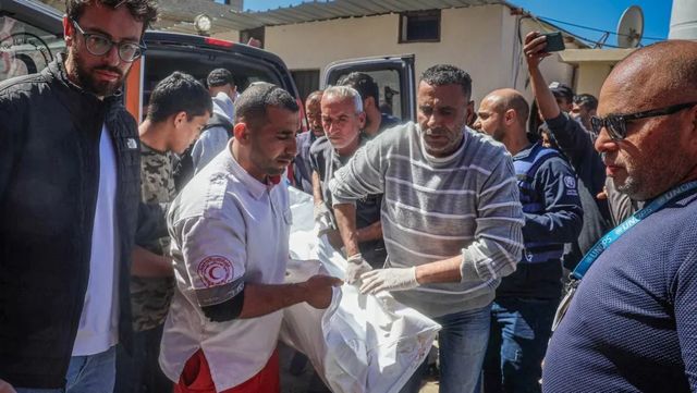 Al menos 70 muertos y 50 desaparecidos en el tercer día de ataques israelíes sobre Gaza