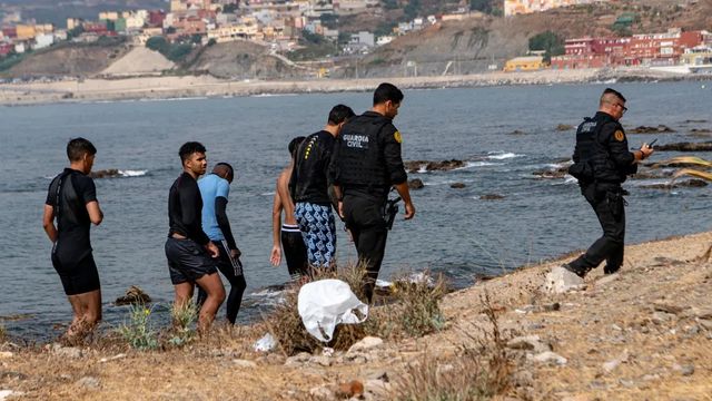 La Casa Blanca atribuye a las “políticas globalistas de extrema izquierda” de Sánchez la crisis migratoria que atraviesa Ceuta