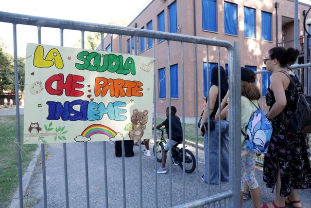 Rientro a scuola anticipato in Emilia Romagna, la sperimentazione per 8mila bambini delle primarie