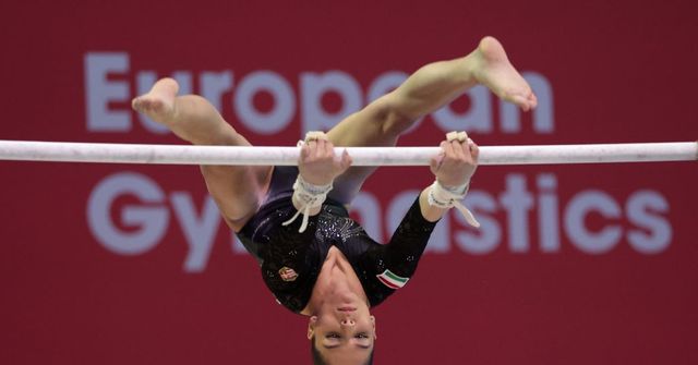 Kovács Zsófia ötödik, Székely Zója hatodik felemáskorláton