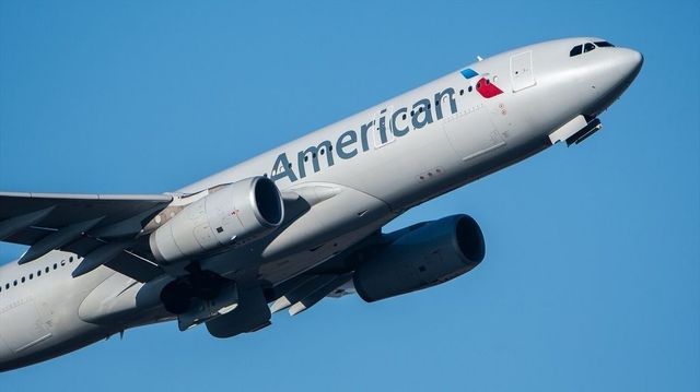 American Airlines reanuda sus vuelos en EEUU tras estar suspendidos durante una hora por fallos técnicos