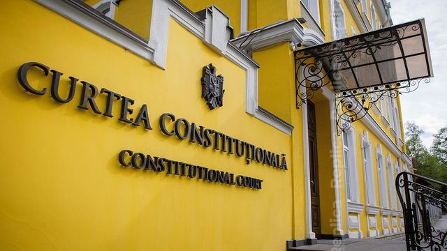 Curtea Constituțională a respins sesizarea privind limitarea mandatelor judecătorilor constituționali