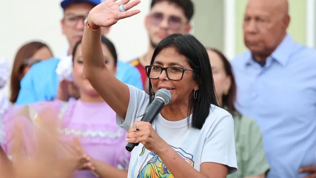 Delcy Rodríguez da por terminada la Ley de Amnistía con casi 500 prisioneros políticos en las cárceles chavistas