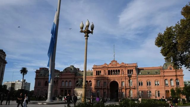 Milei prohíbe el acceso a todos los periodistas a la Casa Rosada, un hecho inédito que no pasó ni en la última dictadura del país