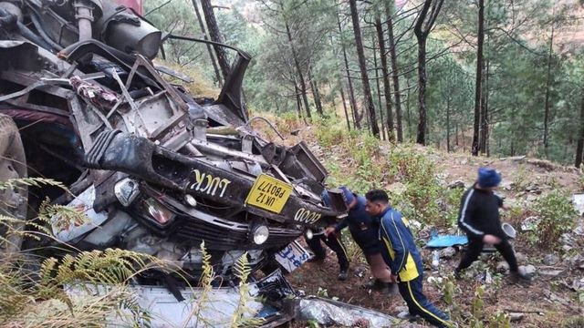 5 Killed, 17 Injured After Bus Falls Into Gorge In Uttarakhand's Pauri