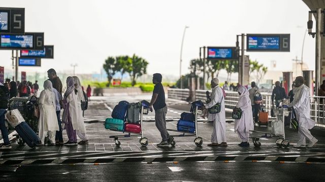 IndiGo, Air India, SpiceJet alert flyers as flights delayed, cancelled amid Mumbai rain