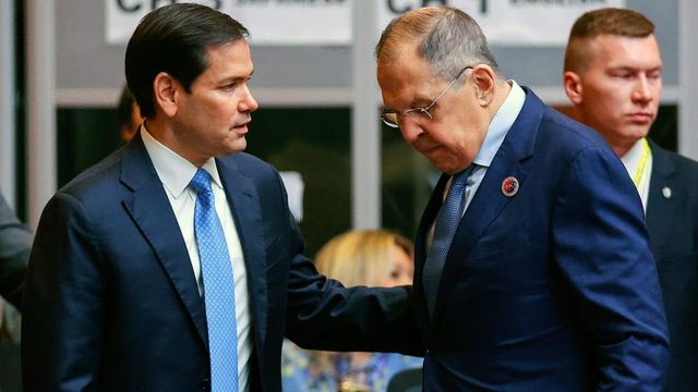 Egyeztetett az amerikai és az orosz külügyminiszter az amerikai-orosz csúcstalálkozó miatt