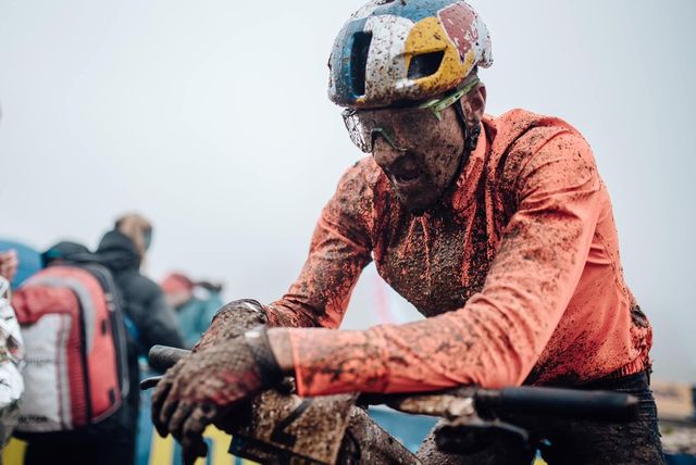 Vlad Dascălu, campion european la mountain bike în 2023, a fost suspendat