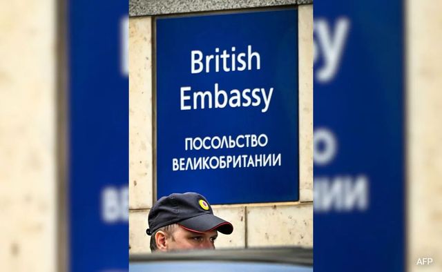 Russia expels British diplomat for spying