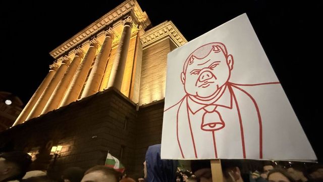 ПП–ДБ внася вот на недоверие към правителството и готви по-голям протест