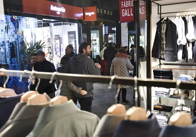 La Navidad generará casi medio millón de empleos en España, un 4,7% más