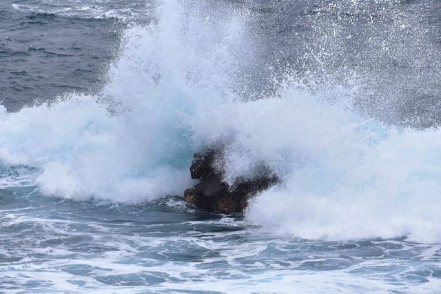 Las Palmas de Gran Canaria activa este sábado la alerta por fenómenos costeros