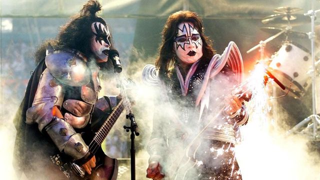 Meghalt Ace Frehley, a Kiss alapító gitárosa