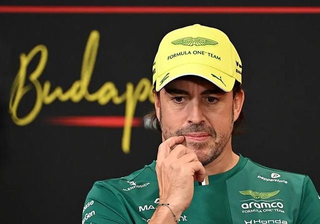 Fernando Alonso zanja el debate: «Tengo contrato, no me muevo» | La Verdad