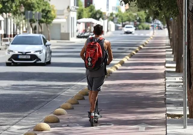 Ya es oficial: la DGT confirma cambios importantes para los que tengan un patinete eléctrico