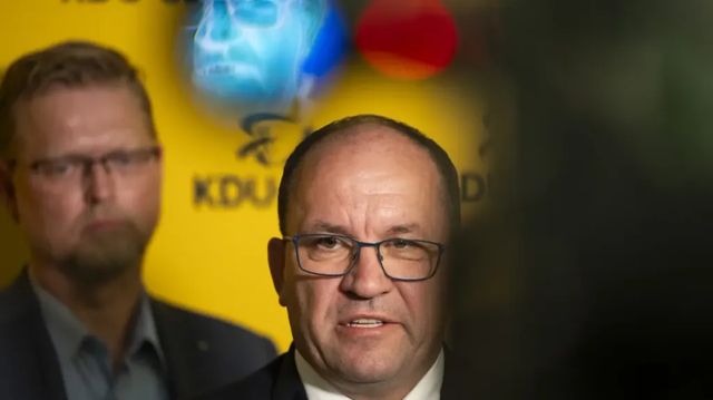 Až bude zvolen předseda Sněmovny, vláda předloží návrh rozpočtu, řekl Výborný