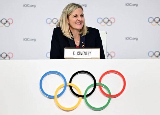 El COI recuerda que «las organizaciones deportivas» que deben mantener «la neutralidad política»