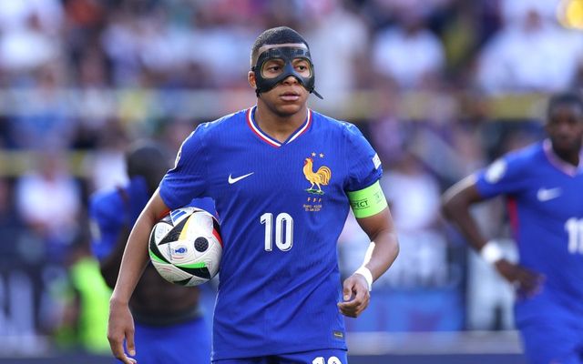 Мбапе може да носи нова маска срещу Белгия - Труд