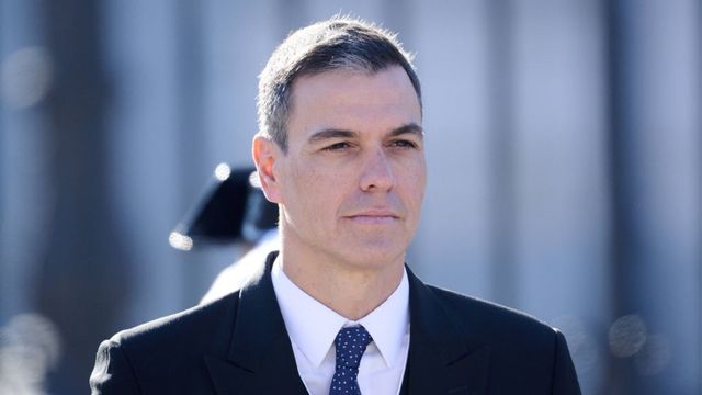 Испания въвежда граничен контрол с Италия