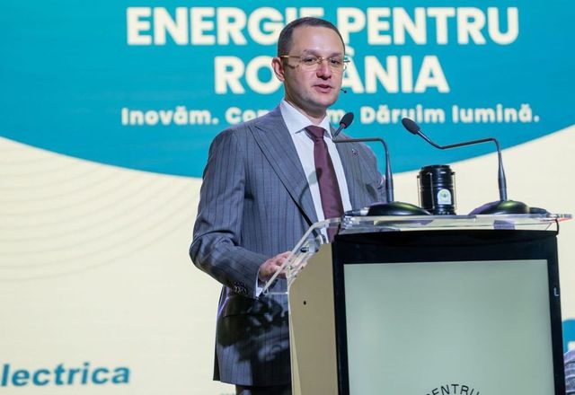 CEO-ul Electrica, apel la marile companii: „La prânz, soarele ne dă mai multă energie decât putem folosi”
