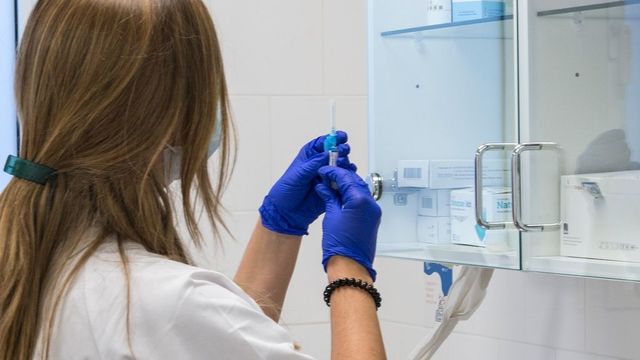 La tasa de incidencia de la gripe se triplica en una semana en Andalucía