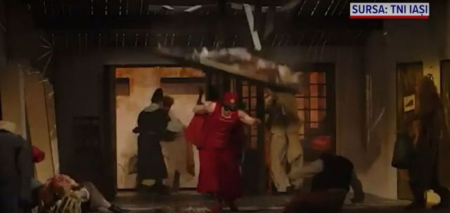 Tavan de scenă prăbușit peste un actor la Teatrul Național din Iași / Este al doilea incident de acest fel în câteva luni