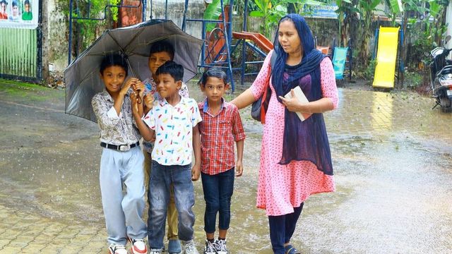 Schools reopen in Alappuzha