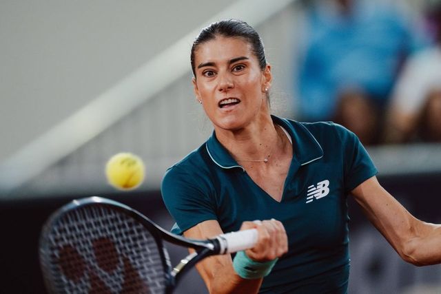 Tenis: Sorana Cîrstea merge în optimi la Rouen