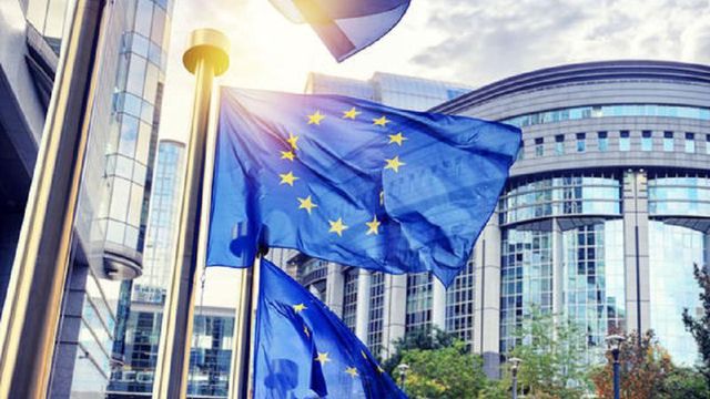 Marea Britanie va fi nevoita sa participe la alegerile europarlamentare, daca nu paraseste UE pana pe 23 mai