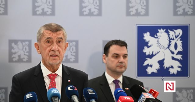 Vláda chce vyřadit ústavního soudce Šámala z procesu o kompetenční žalobě Pavla
