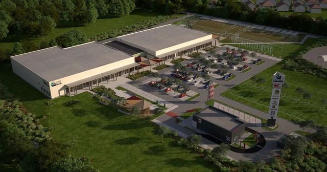 Új pláza épül Budapest mellett