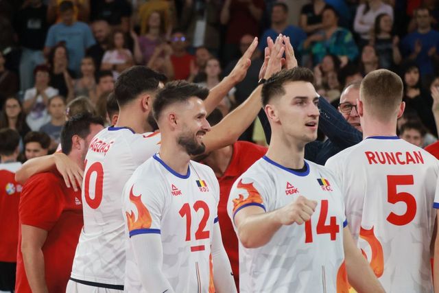 România se califică în sferturile Campionatului European de volei după un succes răsunător