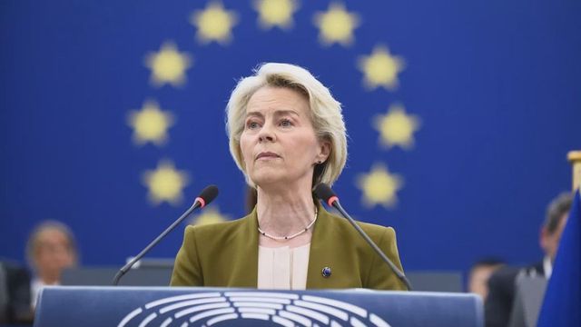 Von der Leyen promite 2 miliarde de euro pentru dronele destinate Ucrainei și propune un împrumut pentru reparații