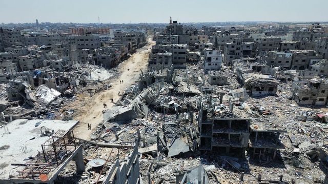 Tovább folynak a harcok a Gázai övezetben és Izrael északi határánál – frissül