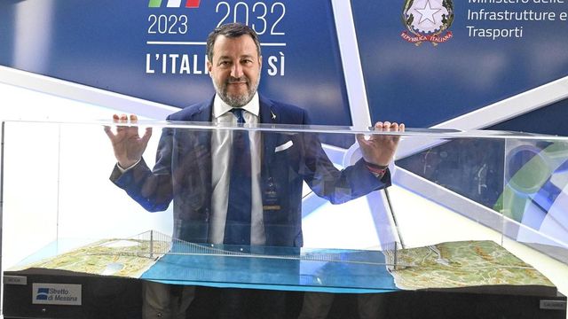 Salvini, fondi per il Ponte non si toccano, per maltempo ne troveremo altri