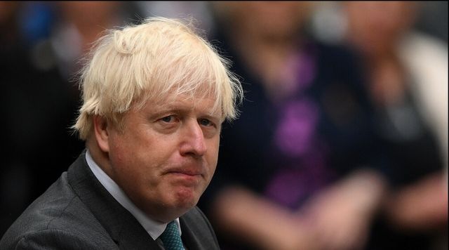 Regno Unito, parlamento approva condanna per Johnson su Partygate